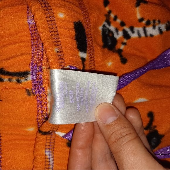 Halloween pajama pants - Picture 3 of 4